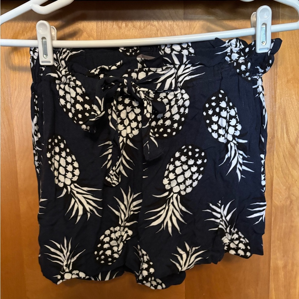 Maurices Black and White High Waist Shorts
